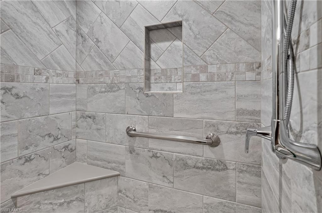 9300 Highland Woods Blvd, Unit 3307, Bonita Springs, FL 34135 Photo