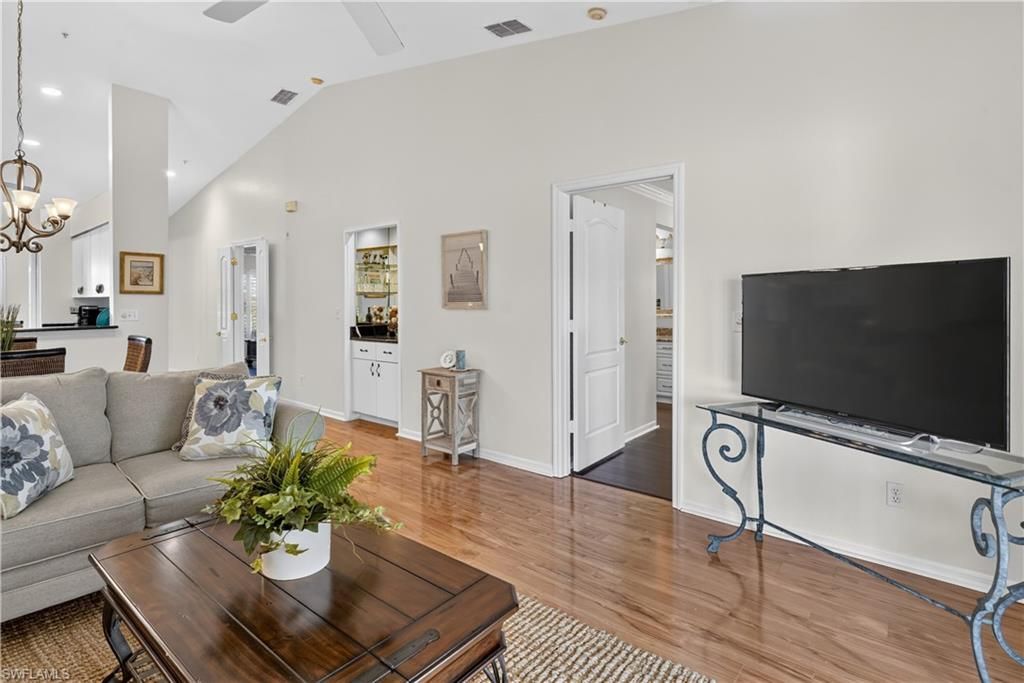 9300 Highland Woods Blvd, Unit 3307, Bonita Springs, FL 34135 Photo