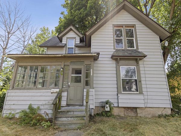 1432 Fairview Avenue, ROCKFORD, IL 61101