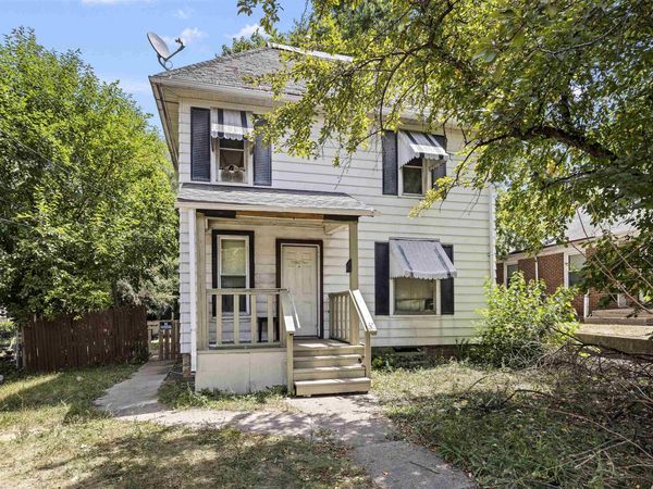 417 N Longwood Street, ROCKFORD, IL 61107