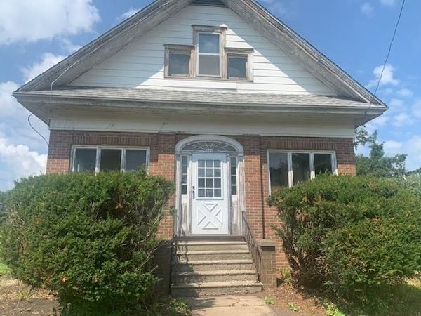 660 Myrtle Avenue, Grand Ridge, IL 61325