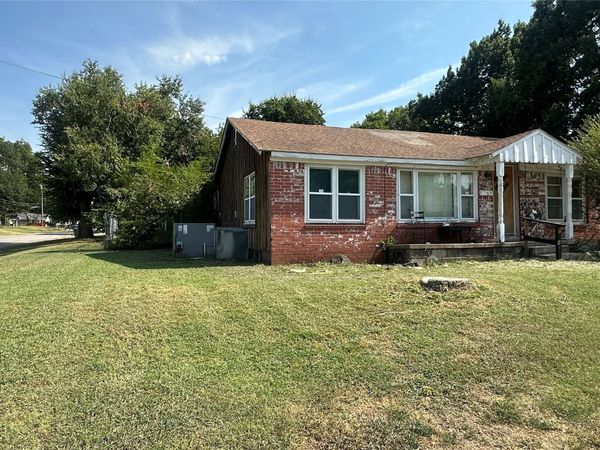 310 Adler Avenue , Davis, OK 73030