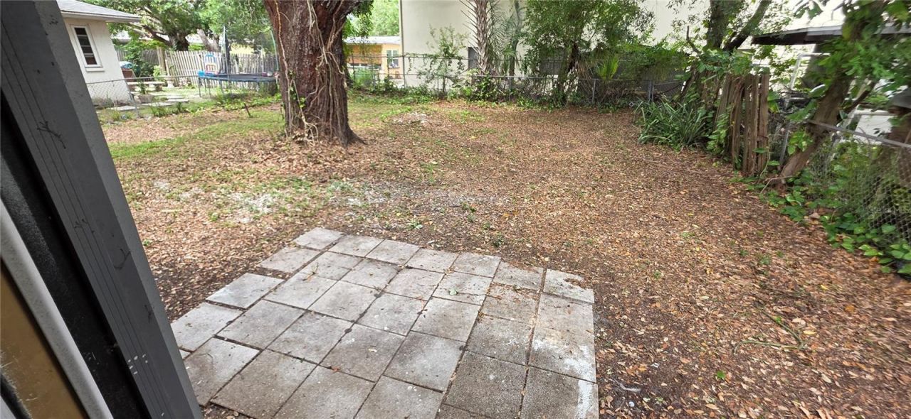 2425 Dixie Avenue , Sarasota, FL 34234 Photo