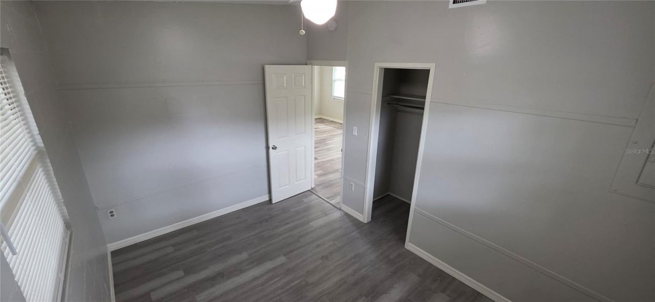 2425 Dixie Avenue , Sarasota, FL 34234 Photo