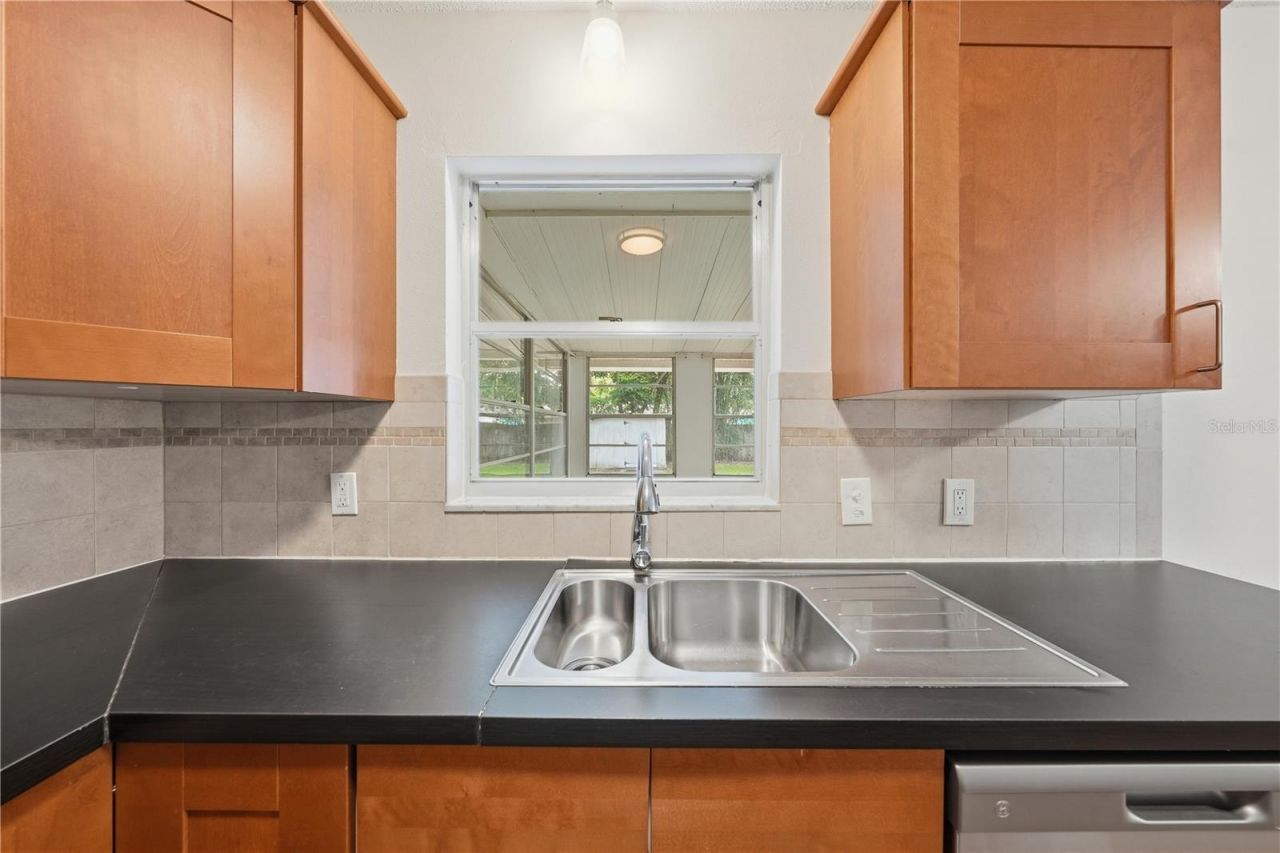 205 Ponce Street , New Smyrna Beach, FL 32168 Photo