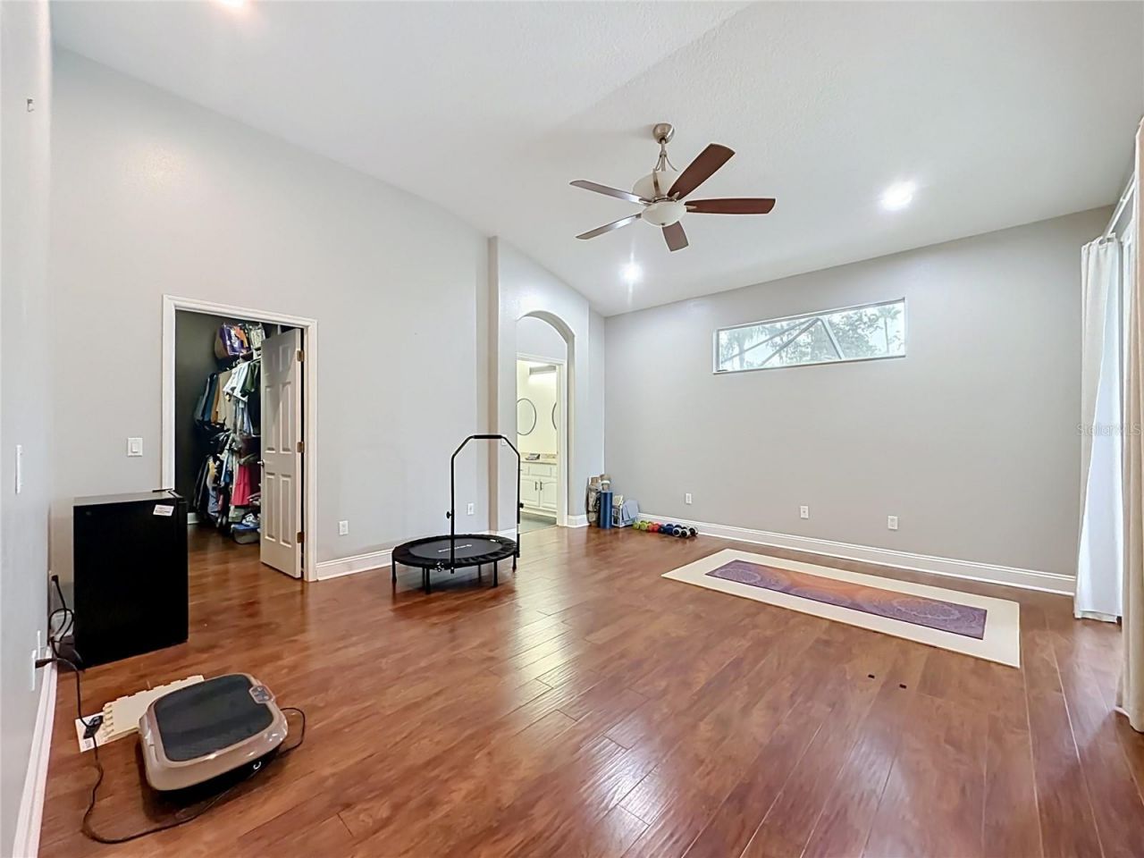 5846 Bent Grass Drive , Valrico, FL 33596 Photo