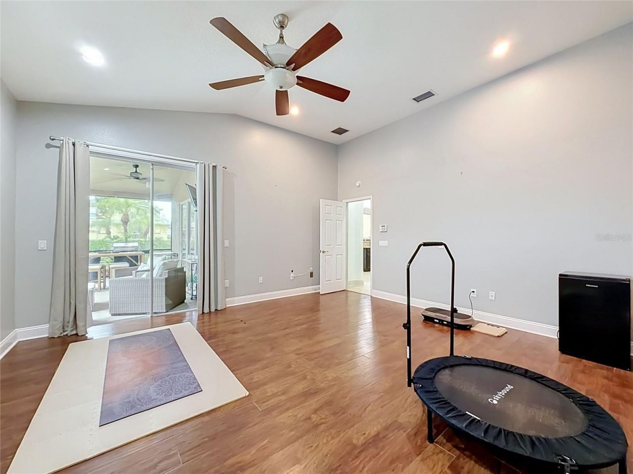 5846 Bent Grass Drive , Valrico, FL 33596 Photo