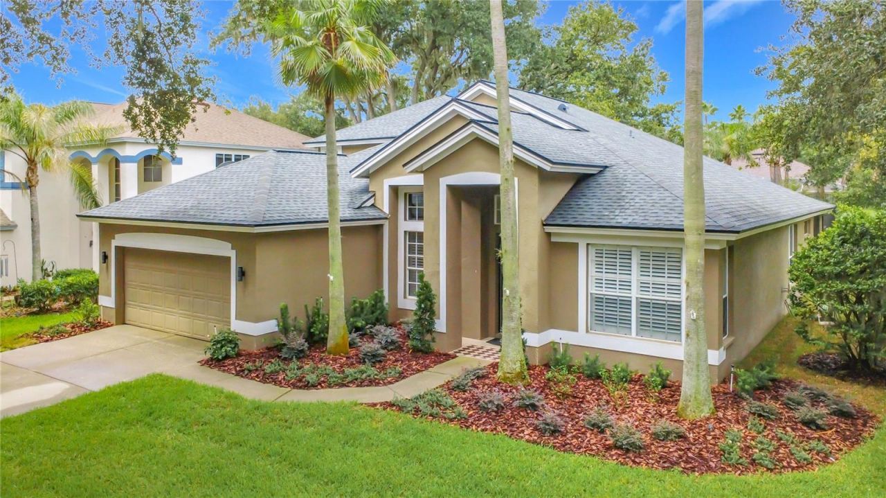 5846 Bent Grass Drive , Valrico, FL 33596 Photo