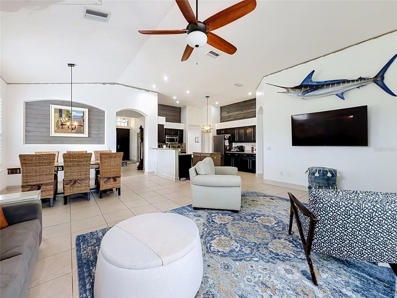 5846 Bent Grass Drive , Valrico, FL 33596 Photo