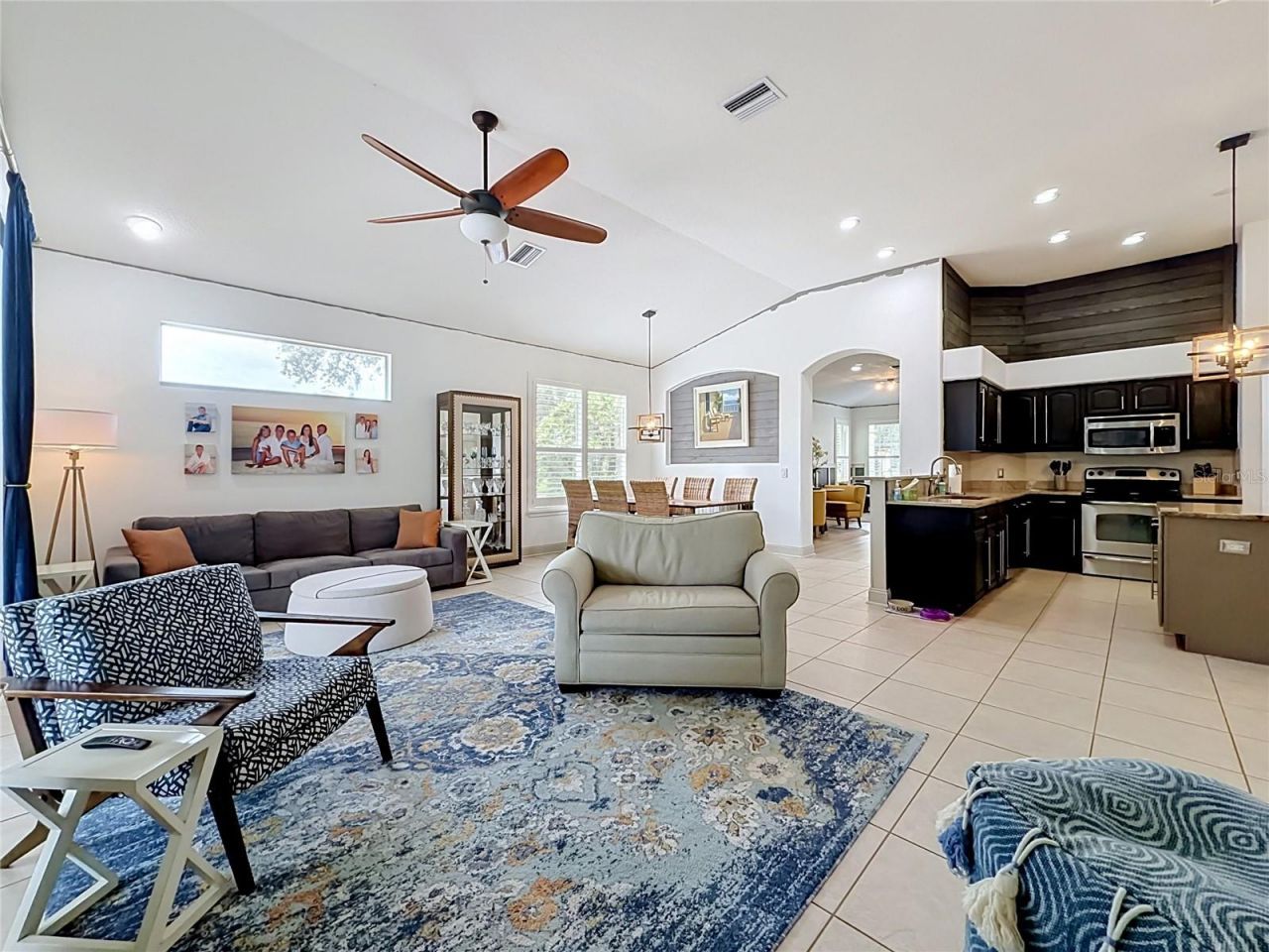 5846 Bent Grass Drive , Valrico, FL 33596 Photo
