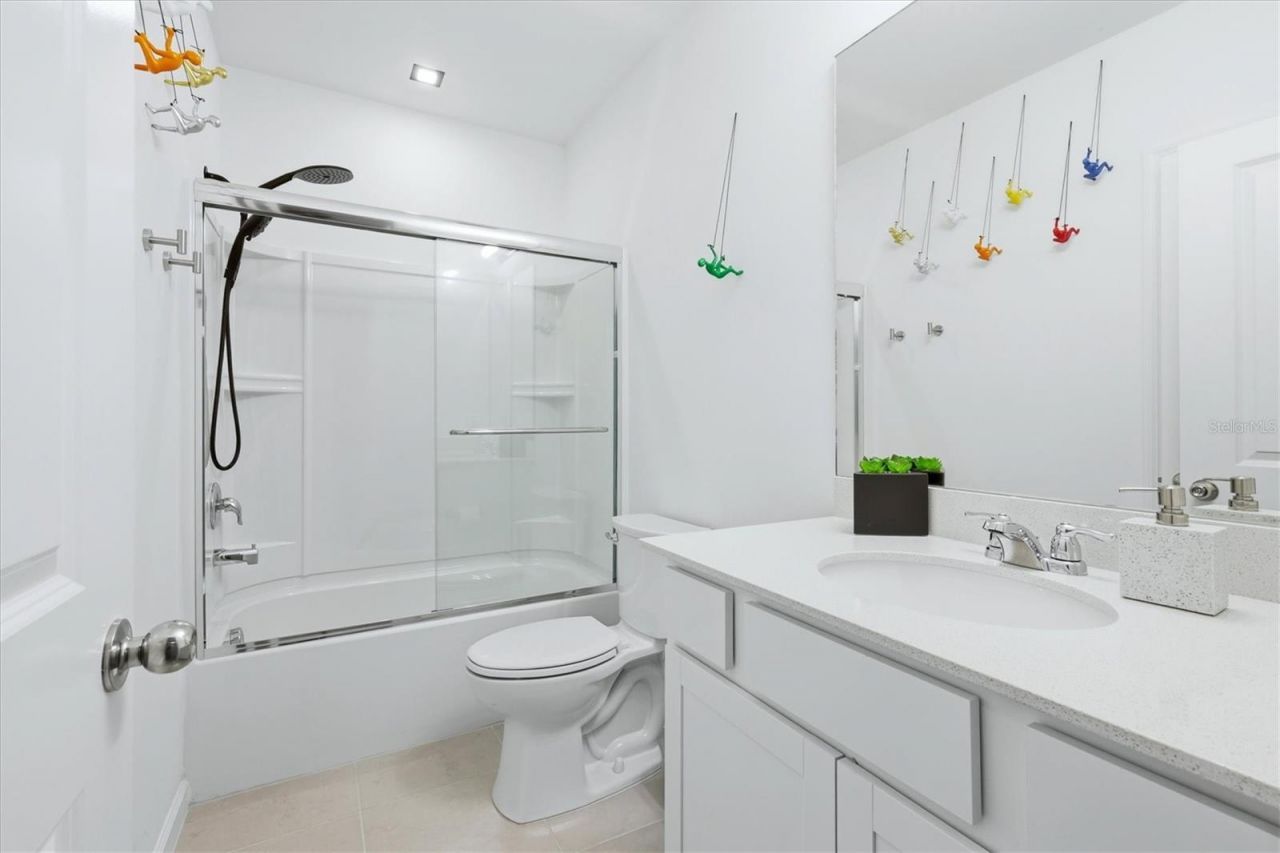 6340 Silverstar Drive, Sarasota, FL 34240 Photo