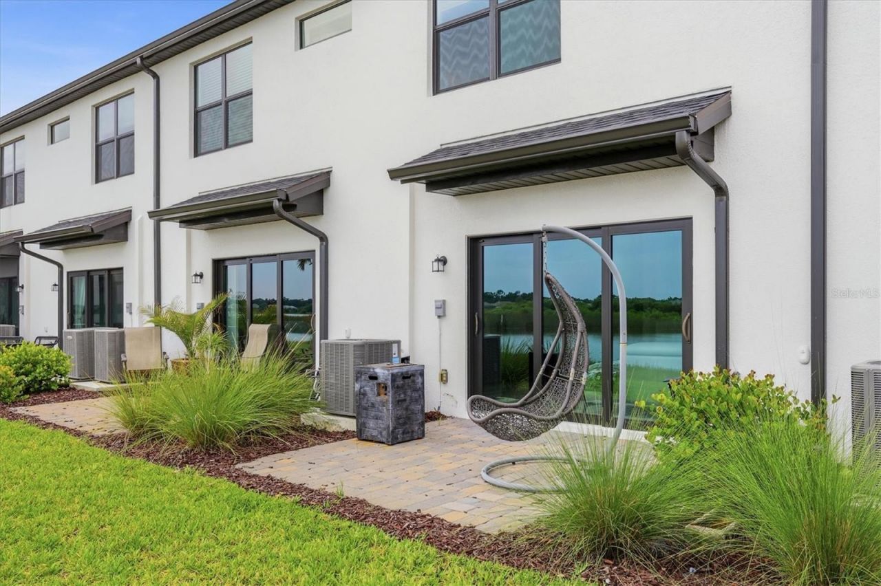 6340 Silverstar Drive, Sarasota, FL 34240 Photo