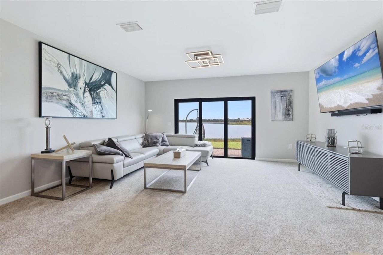 6340 Silverstar Drive, Sarasota, FL 34240 Photo