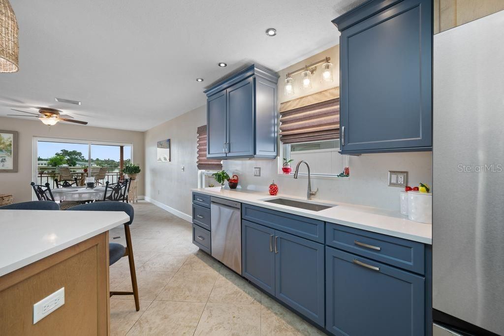 530 79th Street S, Saint Petersburg, FL 33707 Photo