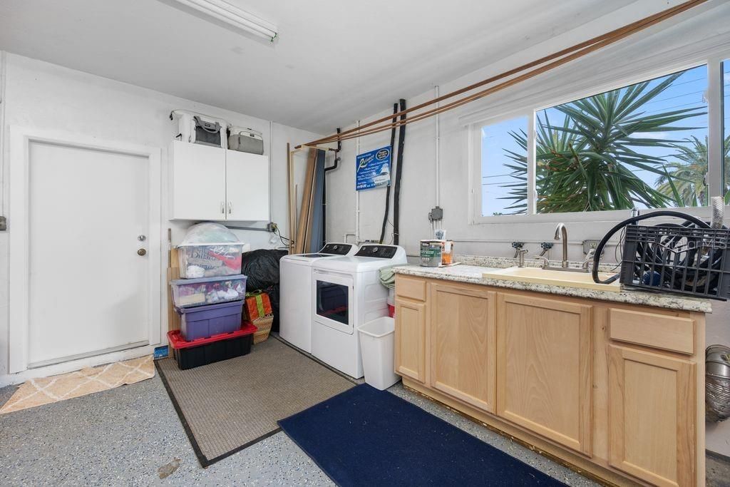 530 79th Street S, Saint Petersburg, FL 33707 Photo