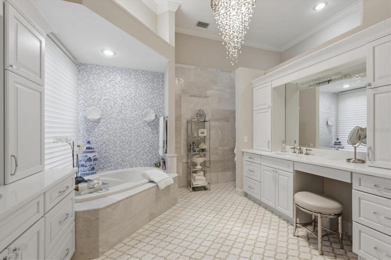 3360 Founders Club Drive, Sarasota, FL 34240 Photo
