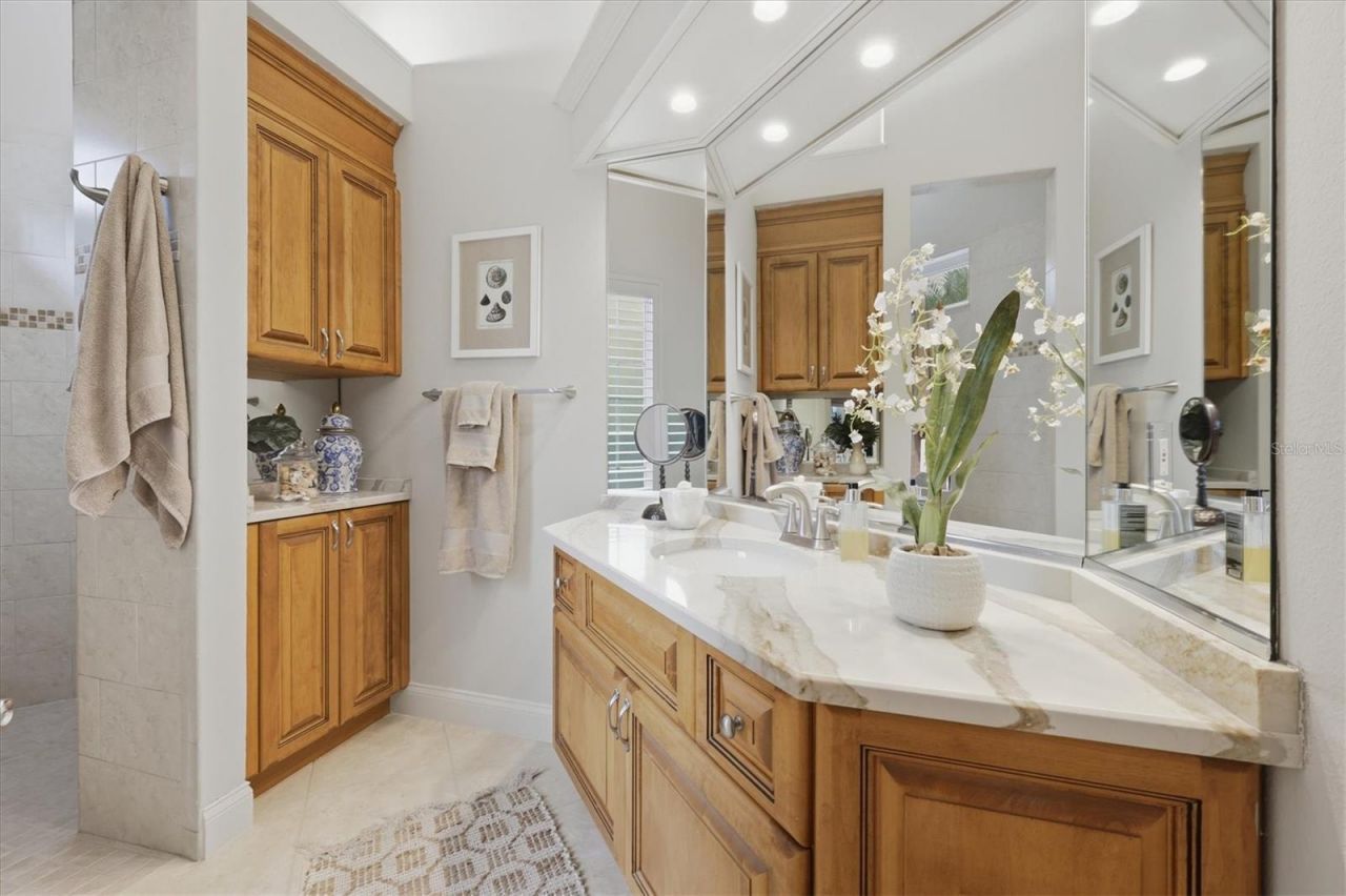 3360 Founders Club Drive, Sarasota, FL 34240 Photo