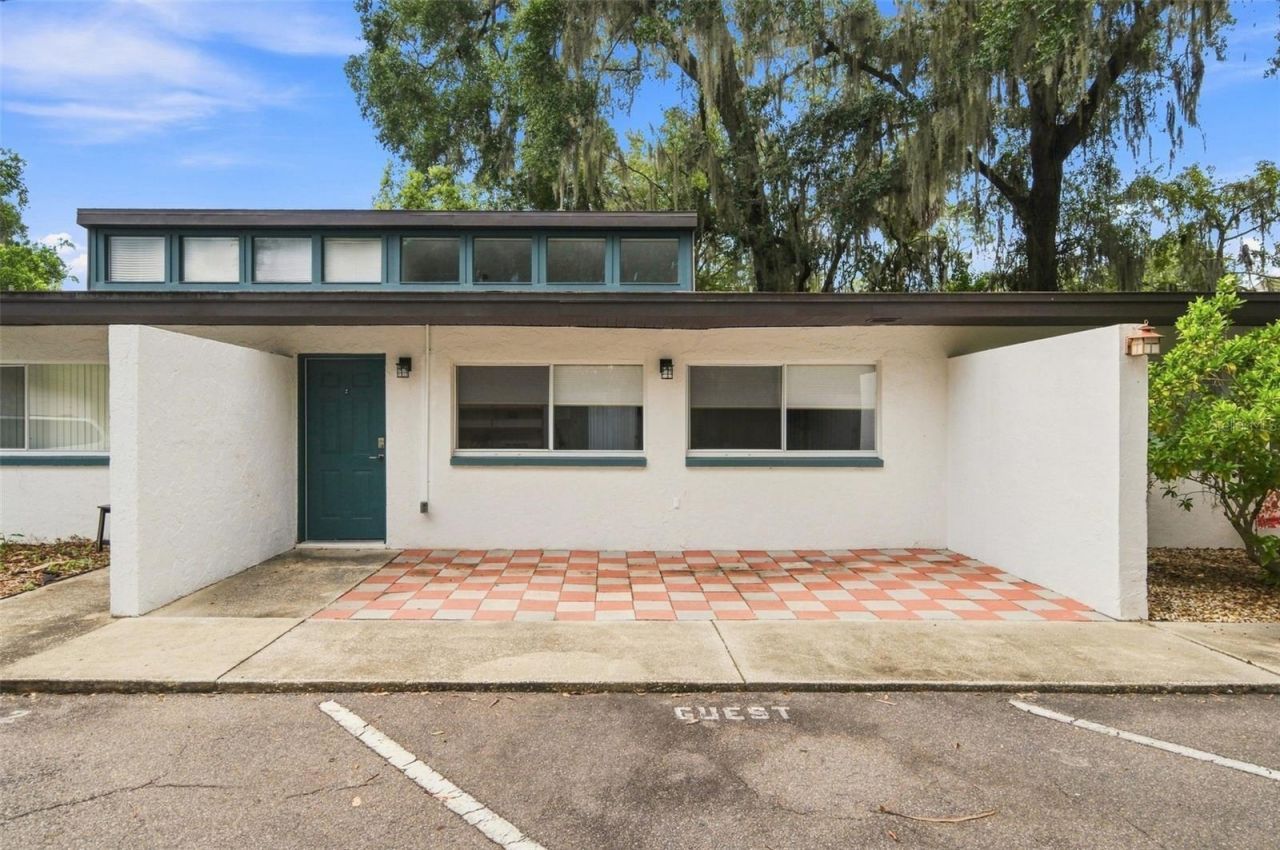 747 SE 2nd Place, Unit 2, Gainesville, FL 32601 Main Photo