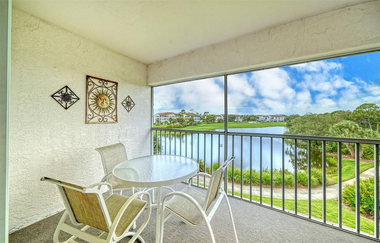 9330 Clubside Circle, Unit 3306, Sarasota, FL 34238 Photo