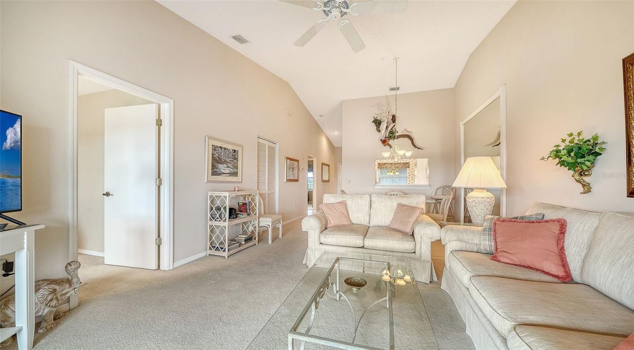 9330 Clubside Circle, Unit 3306, Sarasota, FL 34238 Photo