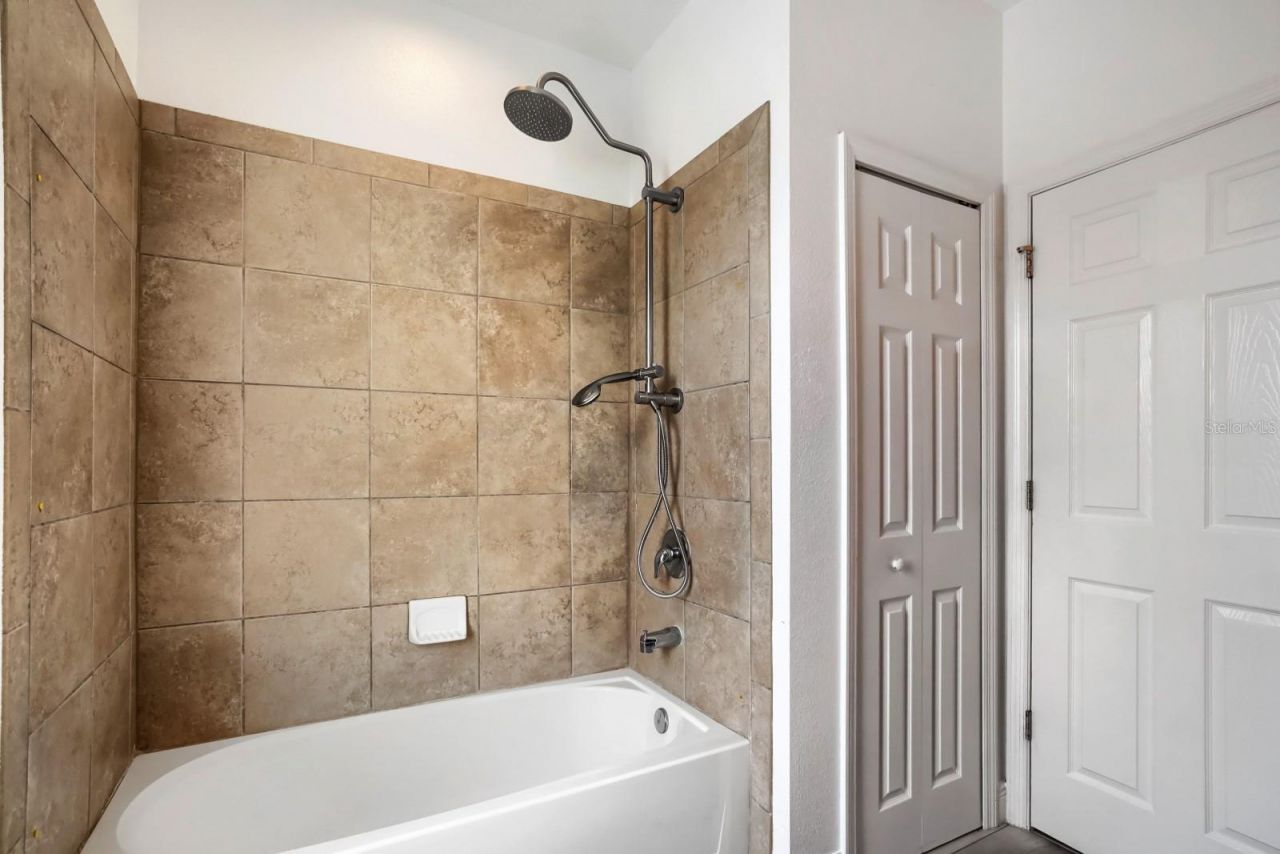 3951 Pacente Loop, Wesley Chapel, FL 33543 Photo