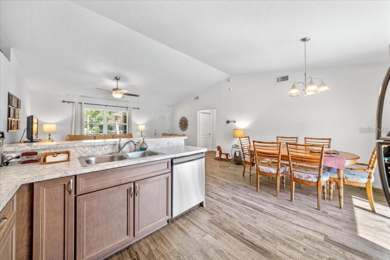 543 N Rooks Avenue , Inverness, FL 34453 Photo