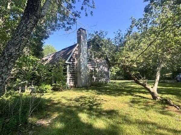 150 Field View Lane, West Tisbury, MA 02575