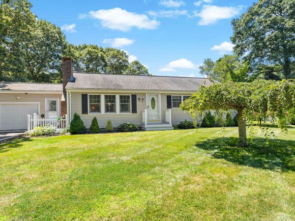 4 Deepwood Drive, East Falmouth, MA 02536