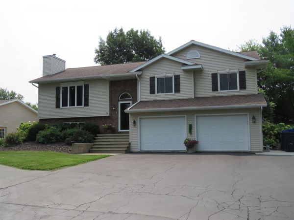 W8767 Niblick Road, Beaver Dam, WI 53916