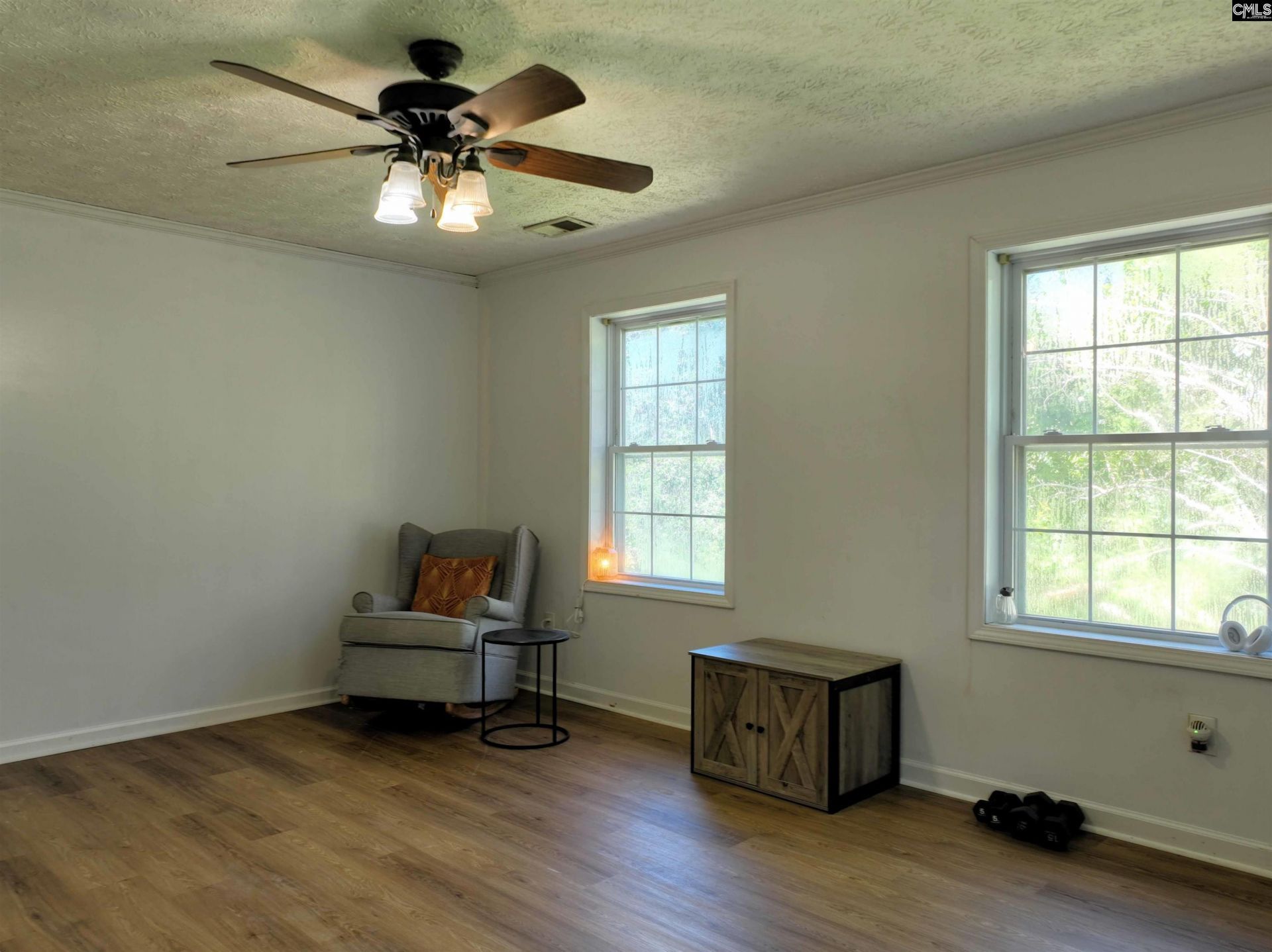 848 Stockman Road Photo 32