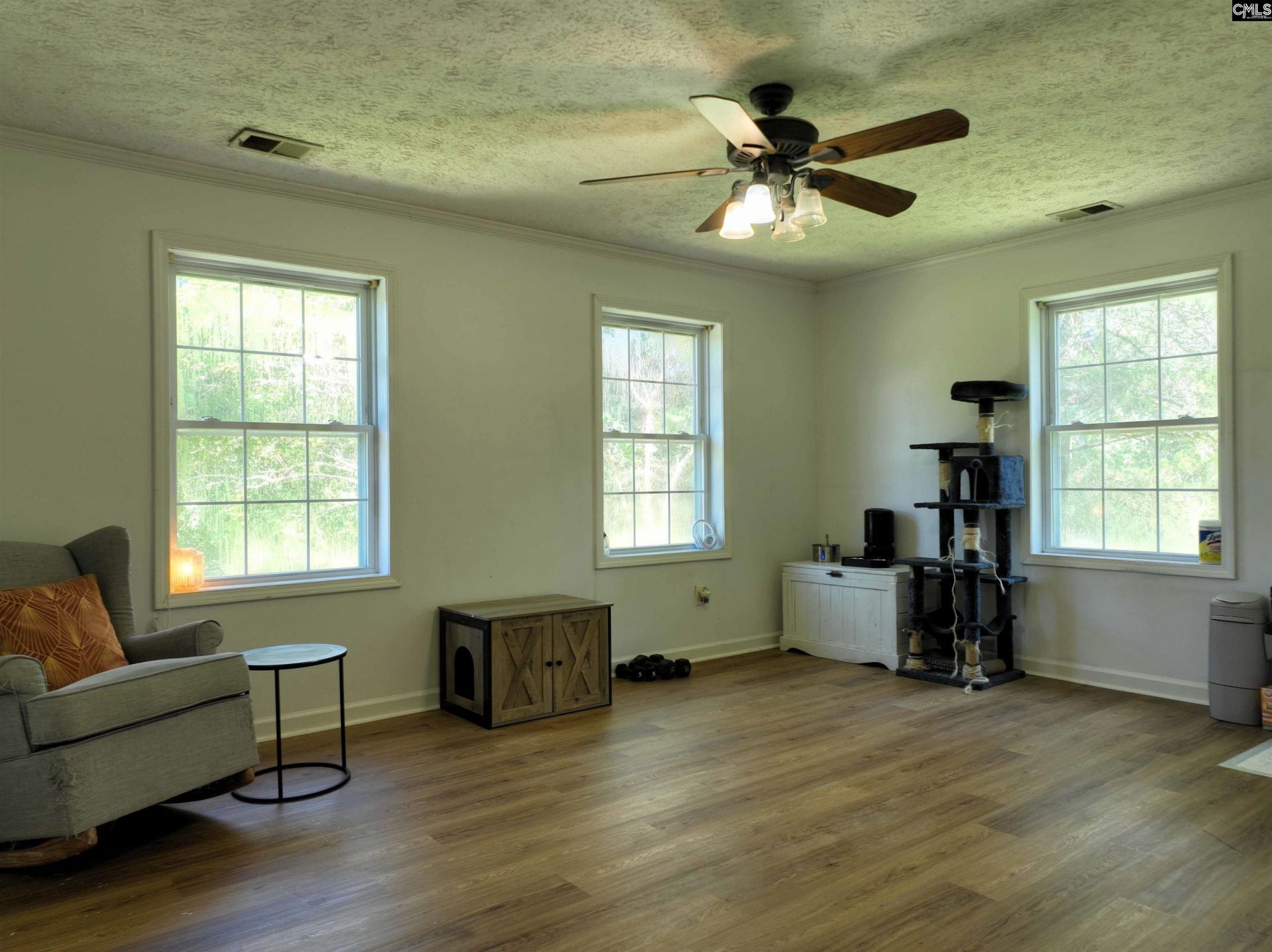 848 Stockman Road Photo 33