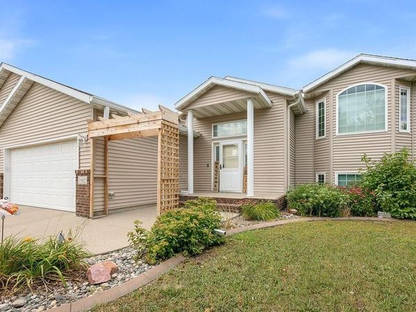 1502 Baywood Drive, West Fargo, ND 58078