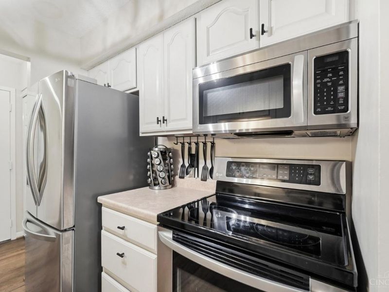 6060 Boymel Drive, Unit 2104, Fairfield, OH 45014 Photo 16