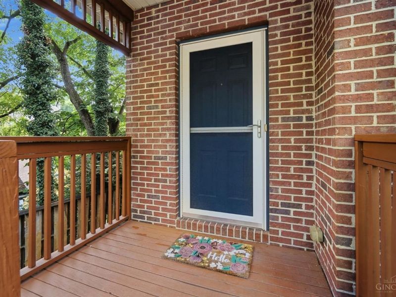 2552 Cleinview Avenue, Cincinnati, OH 45206 Photo 2