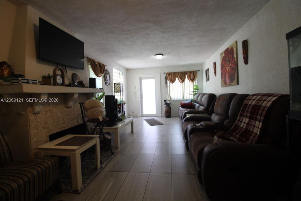 7010 NW 6th Ave, Miami, FL 33150 Photo