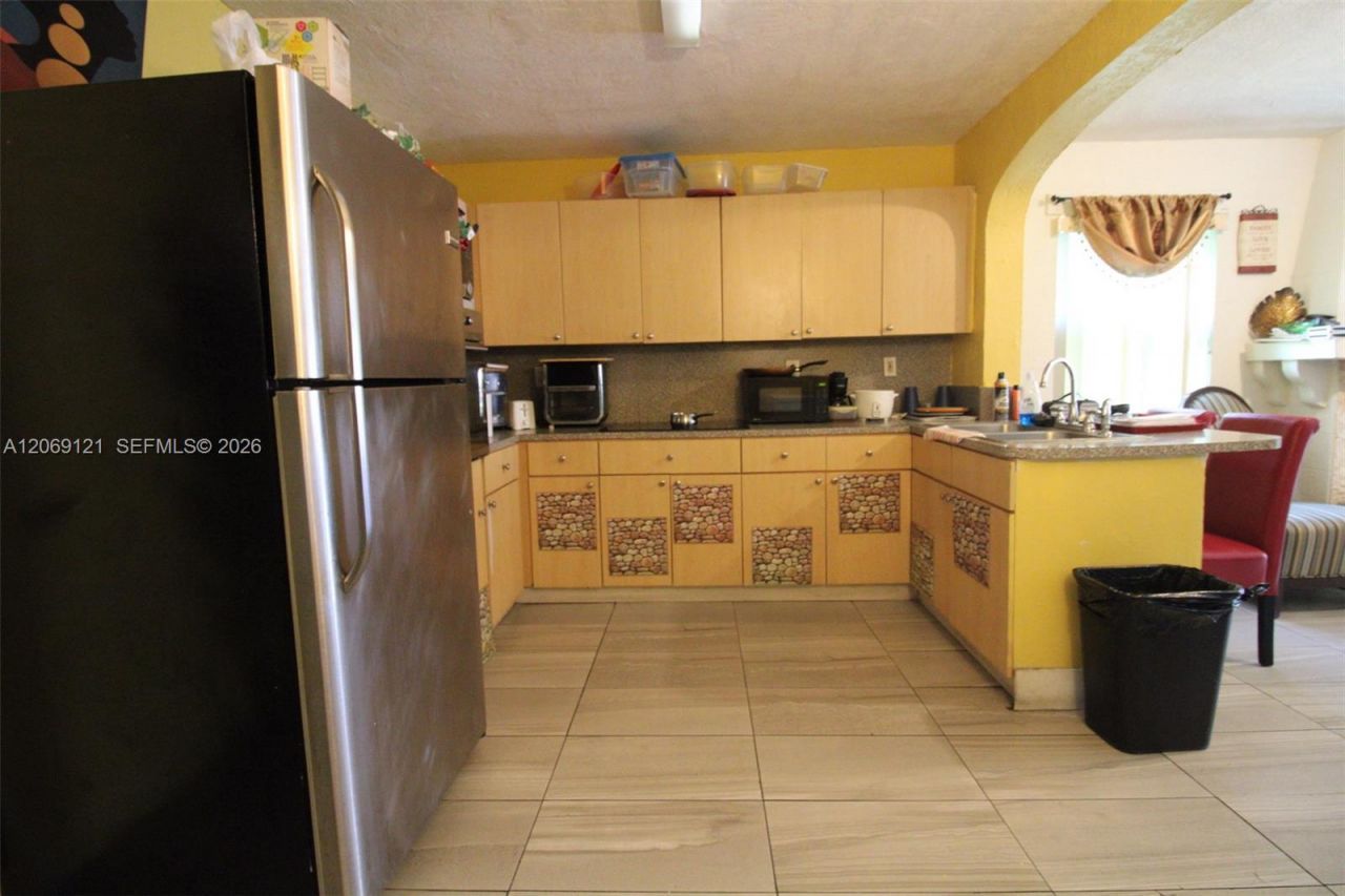7010 NW 6th Ave, Miami, FL 33150 Photo