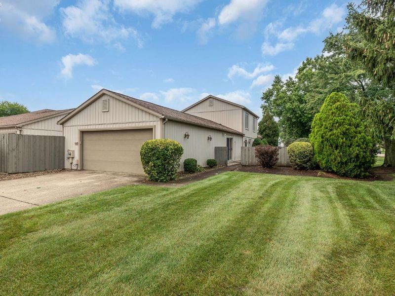 4812 Spruce Pine Way, North Ridgeville, OH 44039 Photo 1