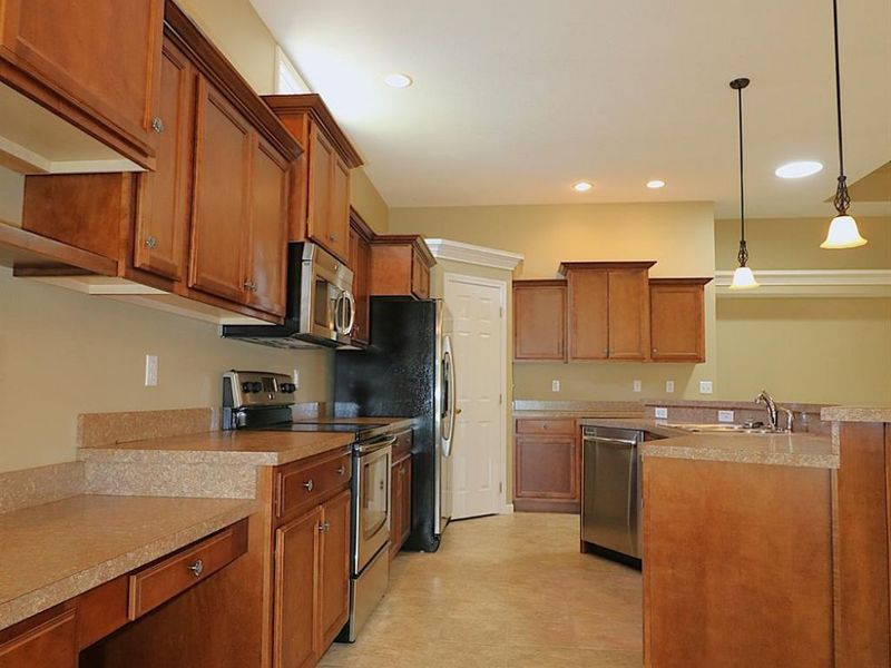 18 Falcon Crest Drive, Unit A, Norwalk, OH 44857 Photo 6