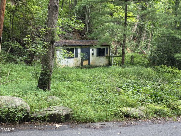 822 Heiden Drive, Gatlinburg, TN 37738