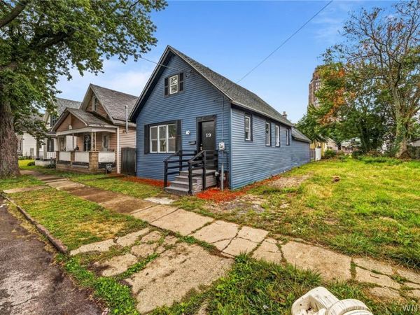 19 Concord Street , Buffalo, NY 14212