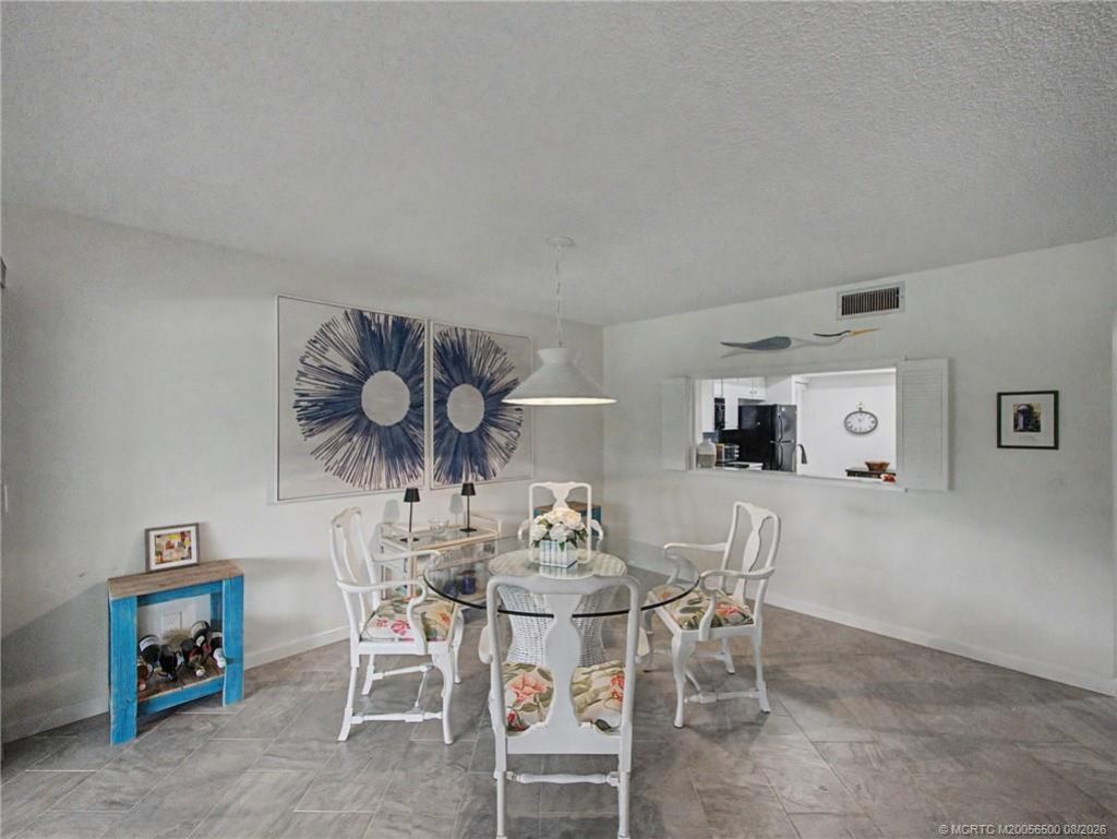 5132 SE Club Way, Unit 202, Stuart, FL 34997 Photo