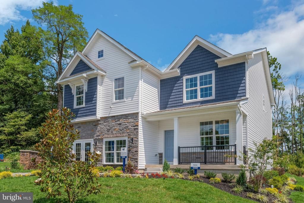 34 BENNINGTON WAY , CARLISLE, PA 17013