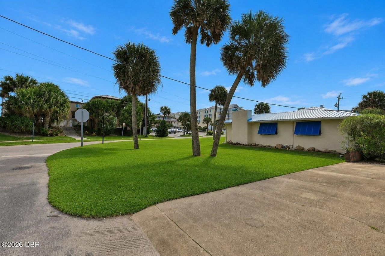 000 Esther Street, New Smyrna Beach, FL 32169 Photo