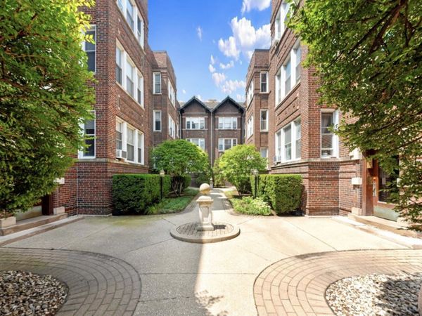 4862 N Ashland Avenue , Unit 3E, Chicago, IL 60640