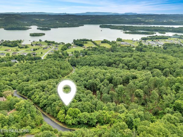 9097 Paradise View Drive , Unit 2, Mooresburg, TN 37811
