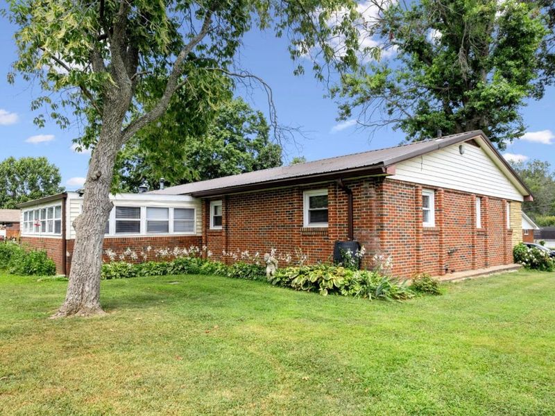 1725 Friendship Road, Aberdeen, OH 45101 Photo 4