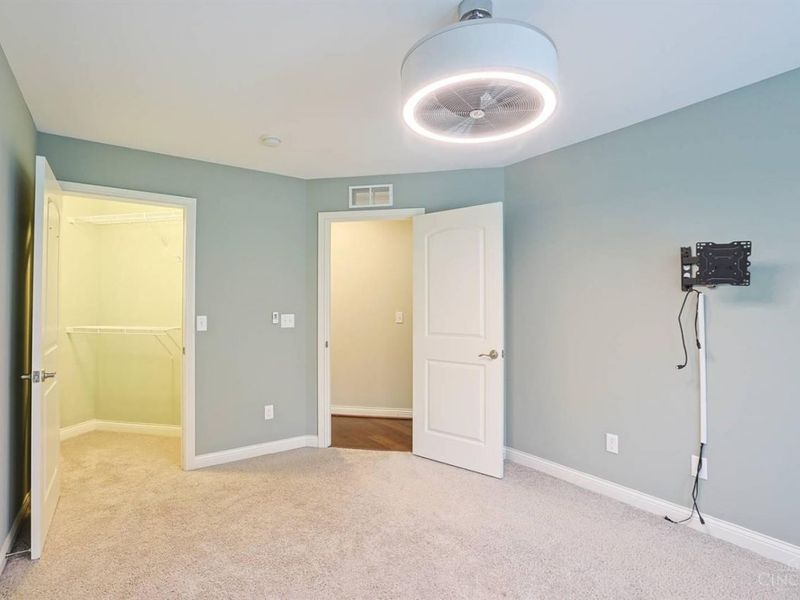 5349 Grand Vista Court, Cincinnati, OH 45227 Photo 29