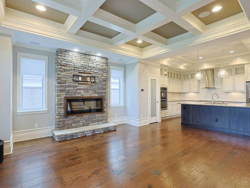 5349 Grand Vista Court, Cincinnati, OH 45227 Photo 7