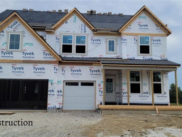 36 Boulder Boulevard, Peninsula, OH 44264