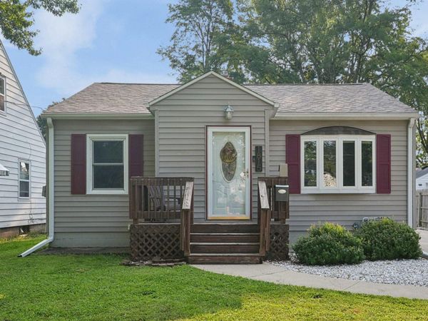 1815 W 7TH Street, Waterloo, IA 50702